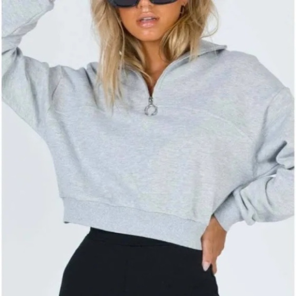 princess polly after dark crop pullover - Picture 2 of 3